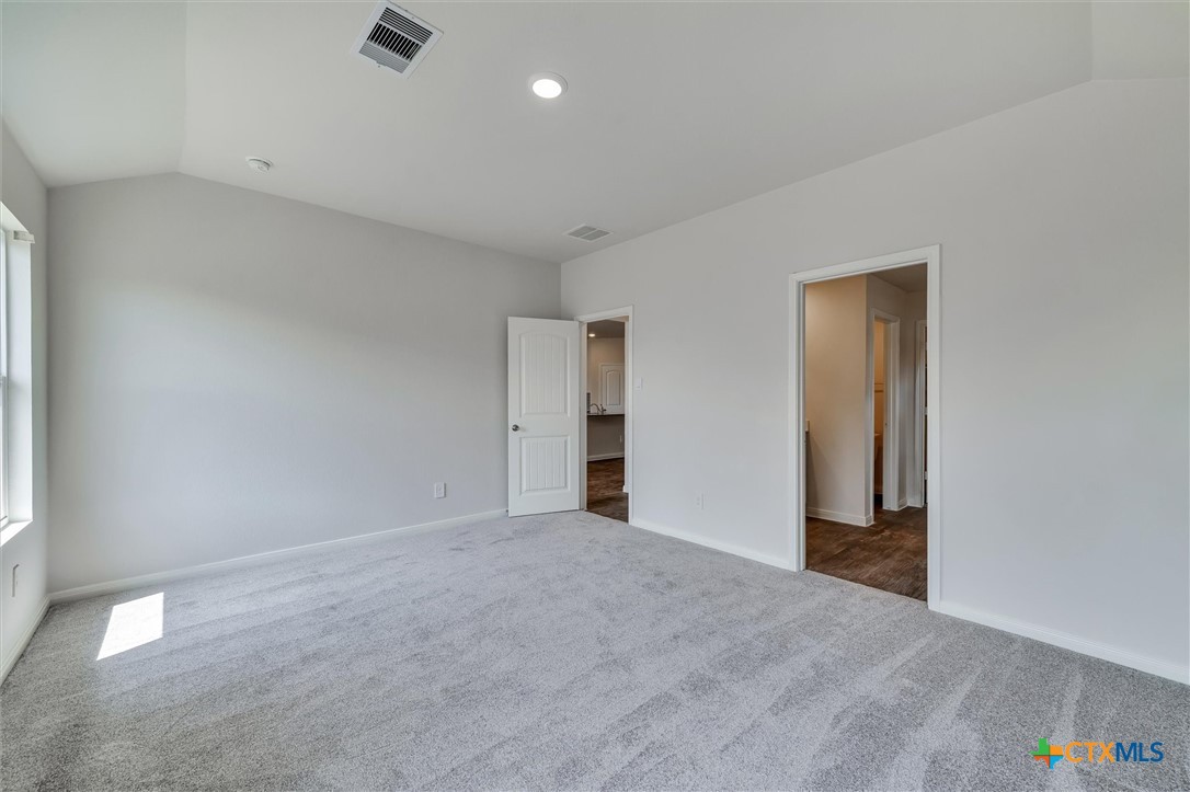 1306 Camden Lane Property Photo 16