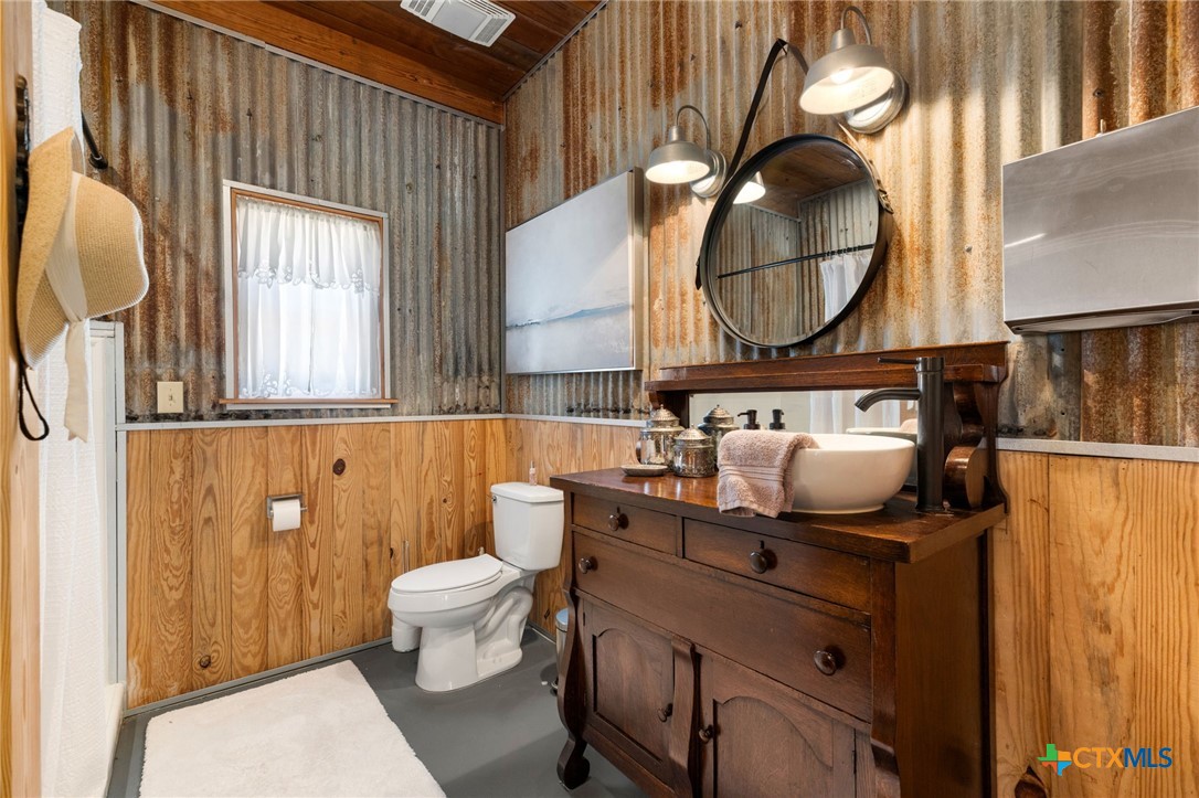 326 Red Bird Lane Property Photo 48