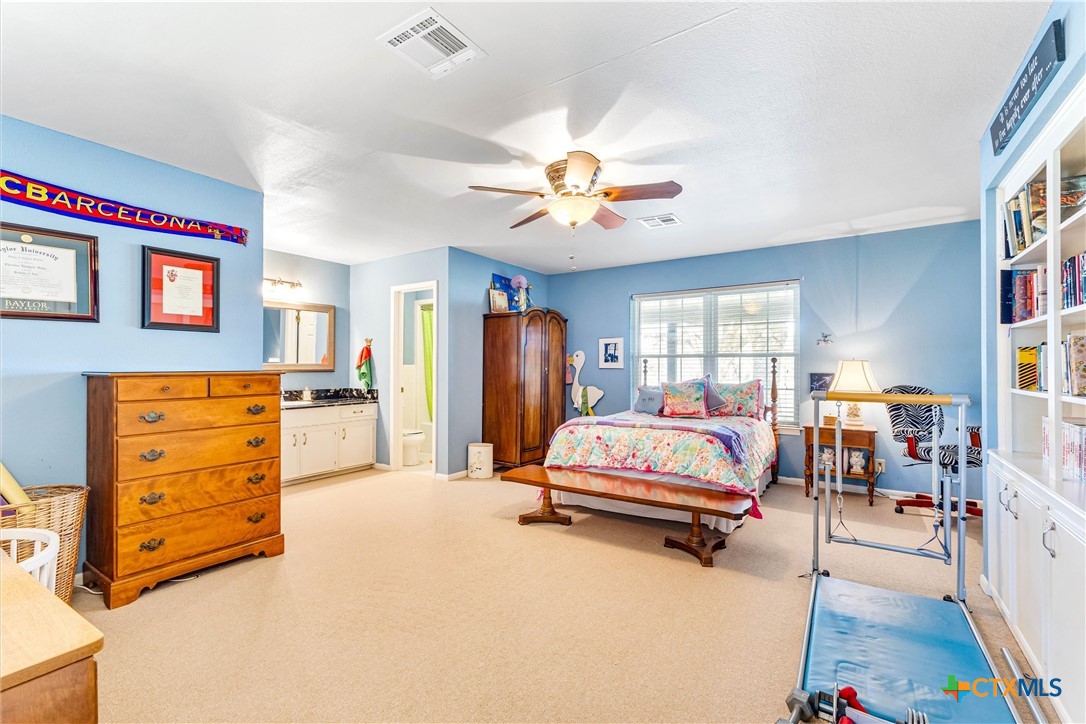 13755 N Lone Star Parkway Property Photo 23