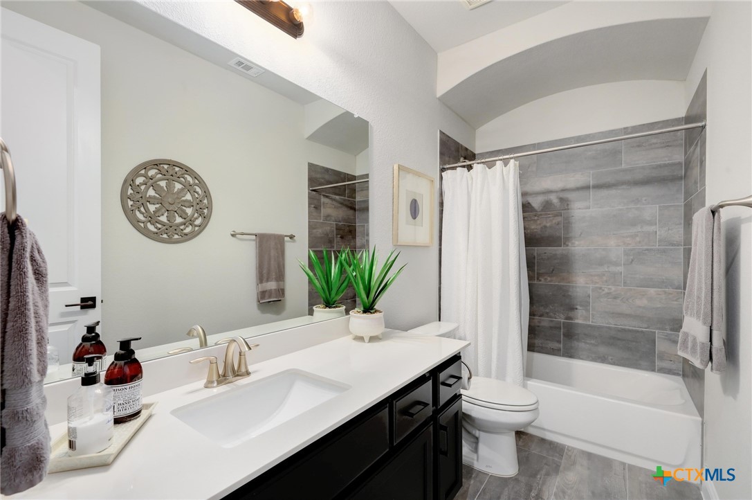 621 Altea Drive Property Photo 38