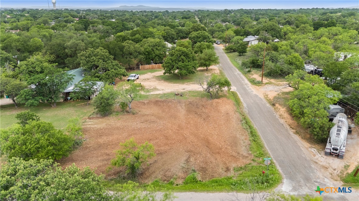 338 E Stonecastle Drive Property Photo 4