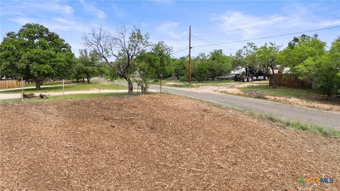 338 E Stonecastle Drive Property Photo 11