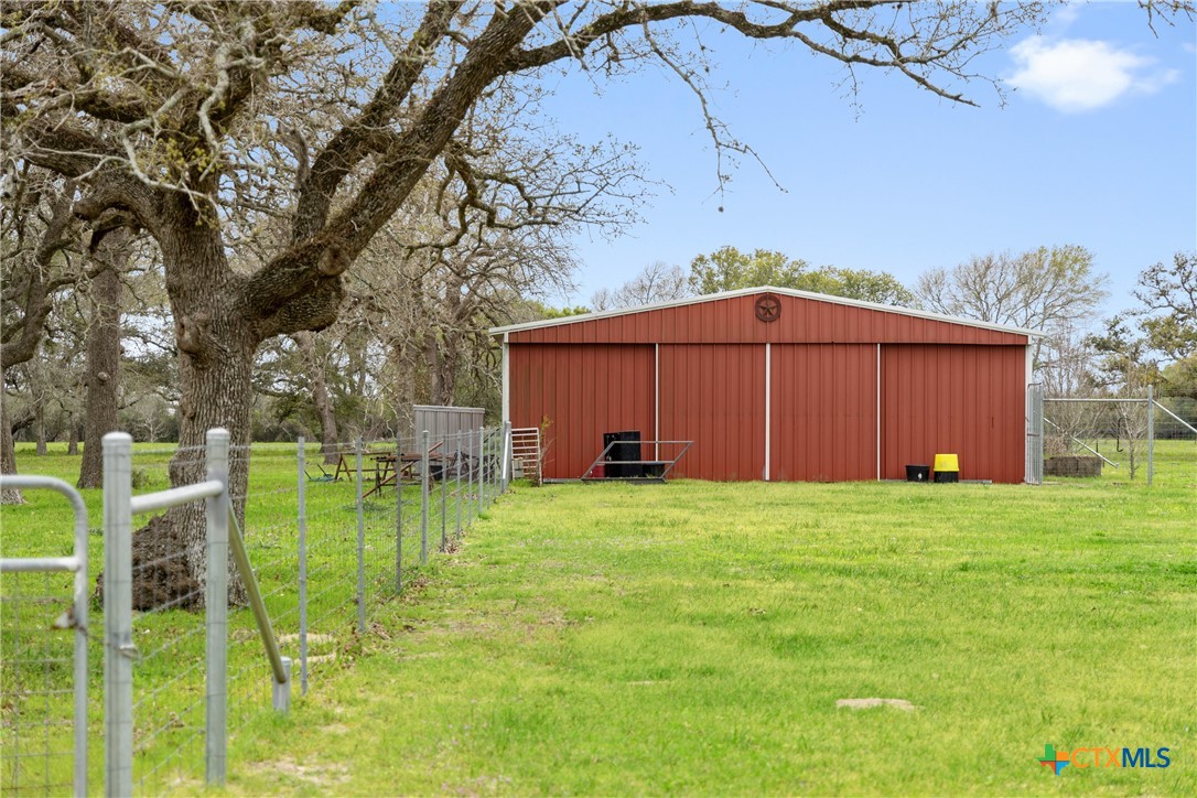778 County Road 123 Property Photo 30