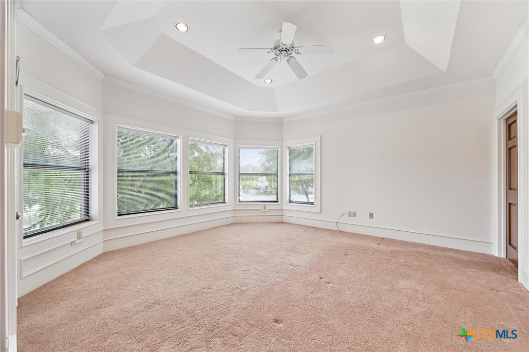 640 Woodlake Drive Property Photo 28