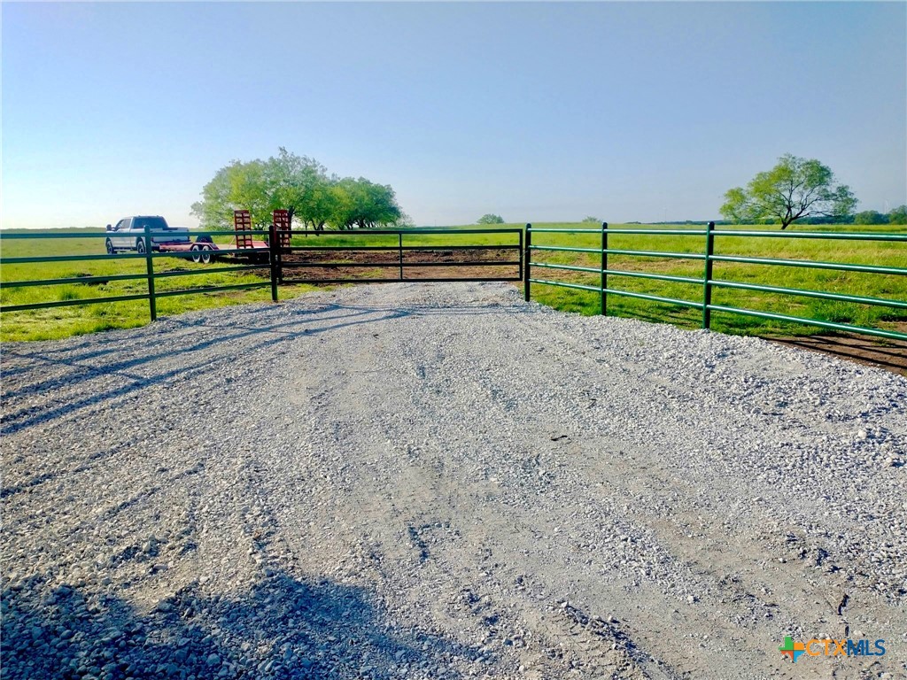 Tract 8 Fm 339 Property Photo 1