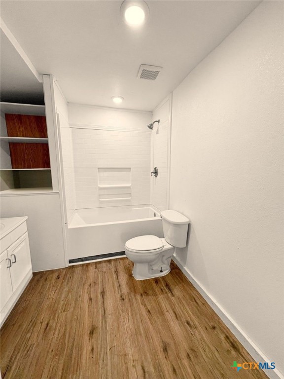 106 Caddo Property Photo 8