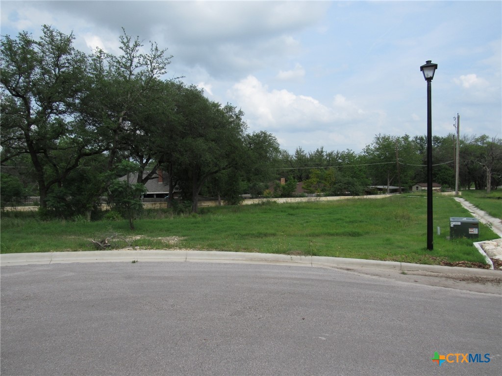 536 E 25th Street Property Photo 1