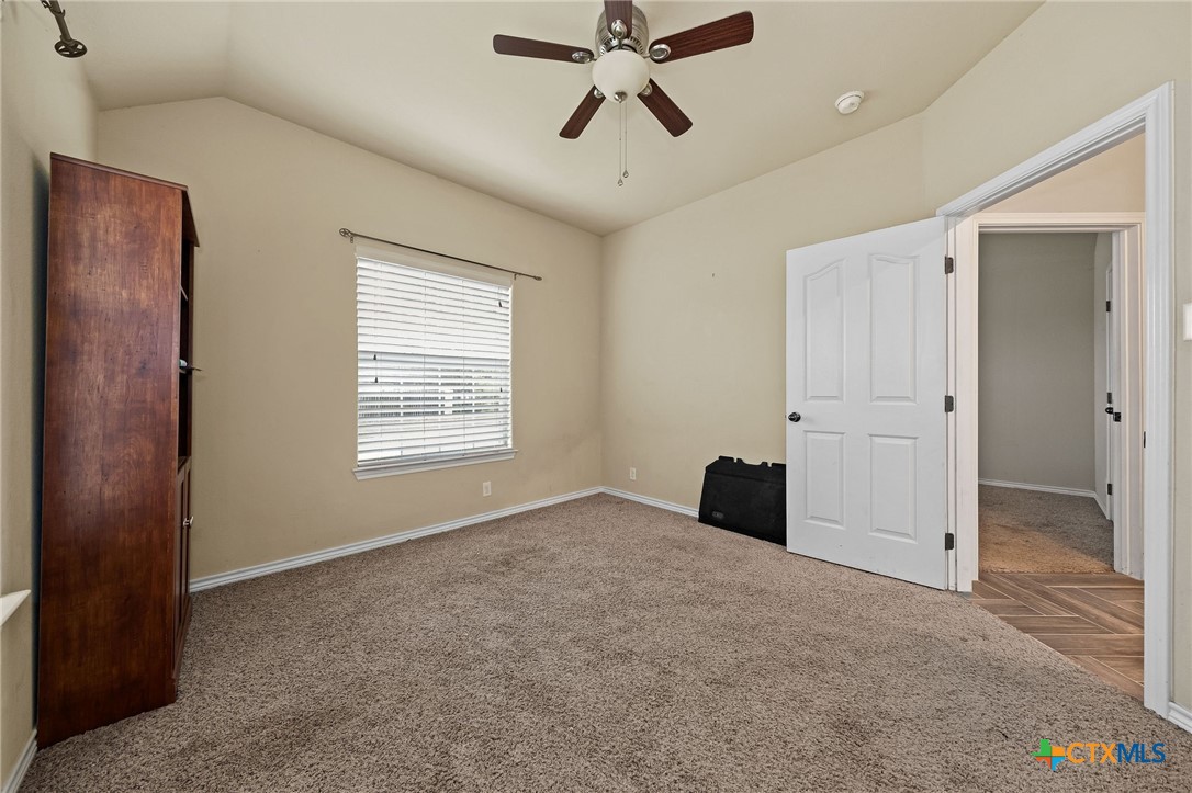 206 W Club View Property Photo 22