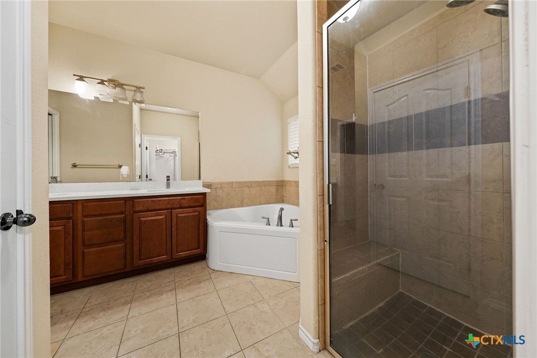 206 W Club View Property Photo 28