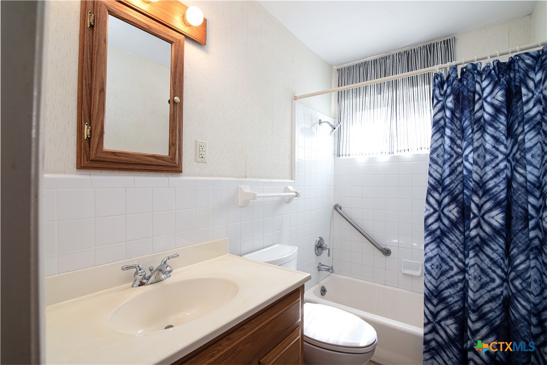 1913 S 51st Street Property Photo 10