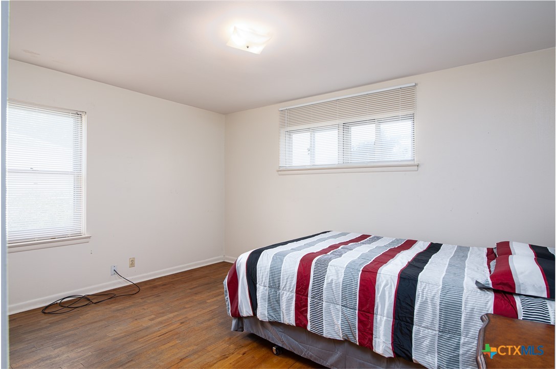 1913 S 51st Street Property Photo 14