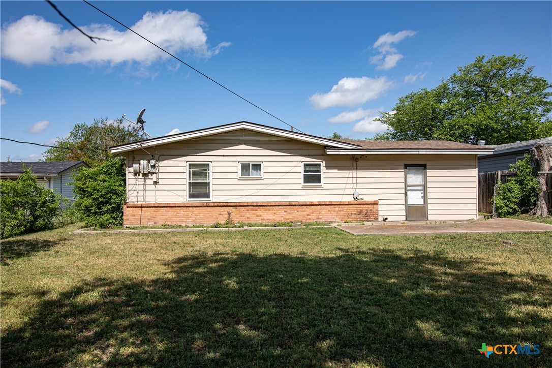 1913 S 51st Street Property Photo 22