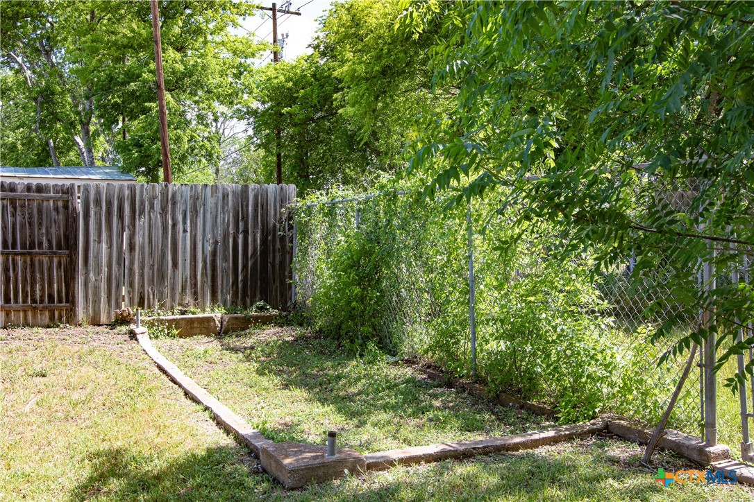 1913 S 51st Street Property Photo 23