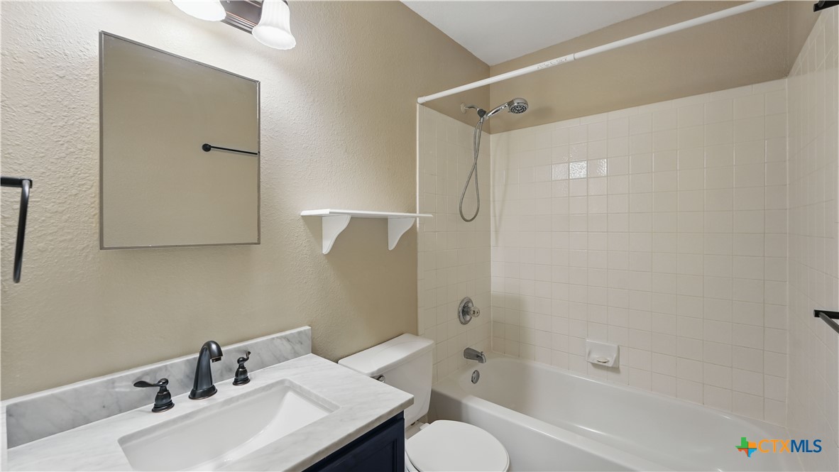 744 Pinehurst Drive Property Photo 17