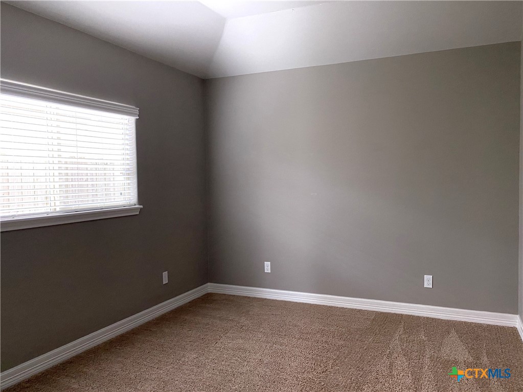209 Secretariat Drive Property Photo 24