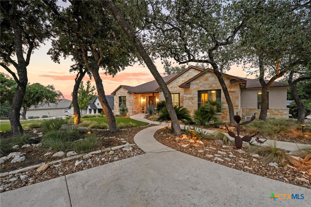 1710 Bella Vista Property Photo 2