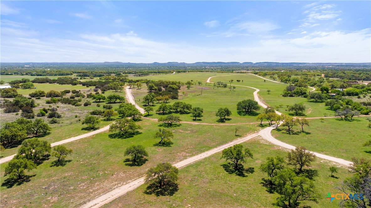 960 Gipson Road Property Photo 13