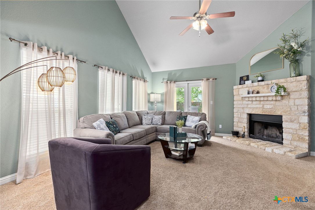 2430 Santa Barbara Loop Property Photo 17