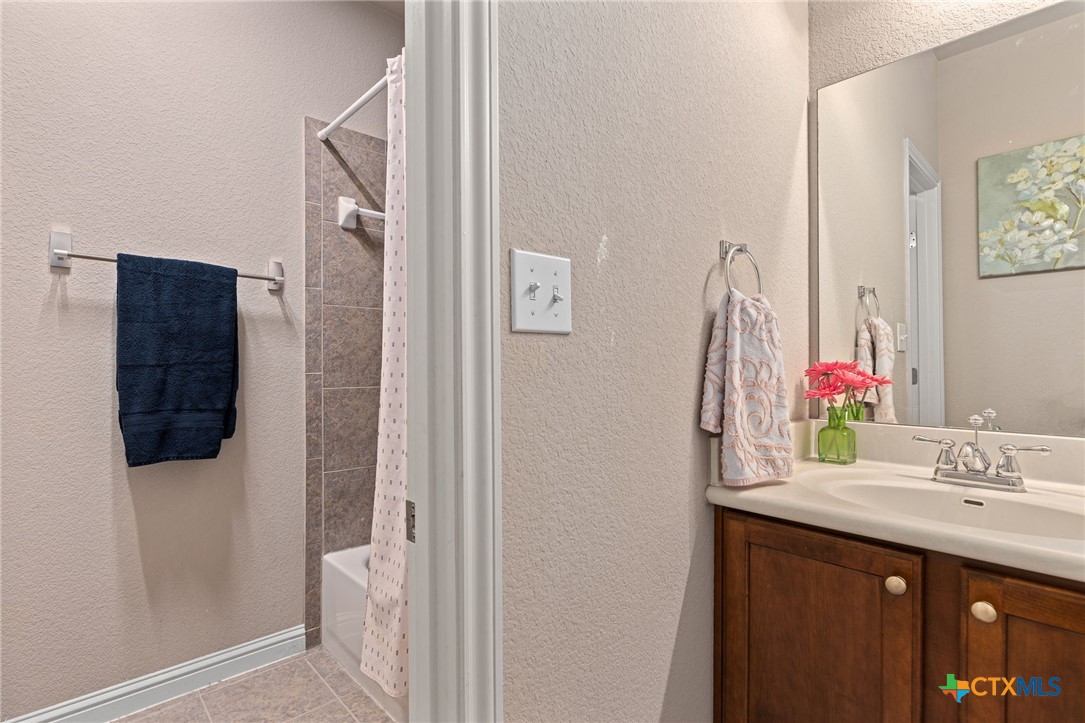 2430 Santa Barbara Loop Property Photo 31