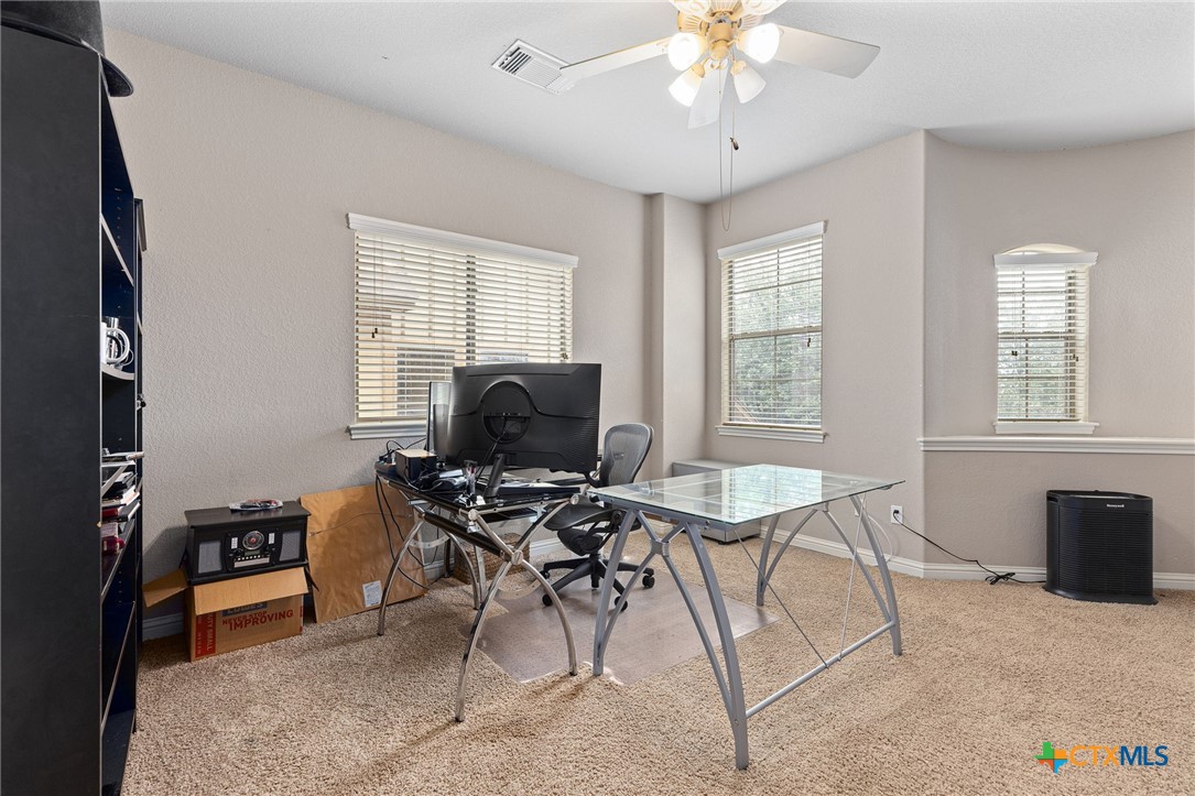 2430 Santa Barbara Loop Property Photo 34