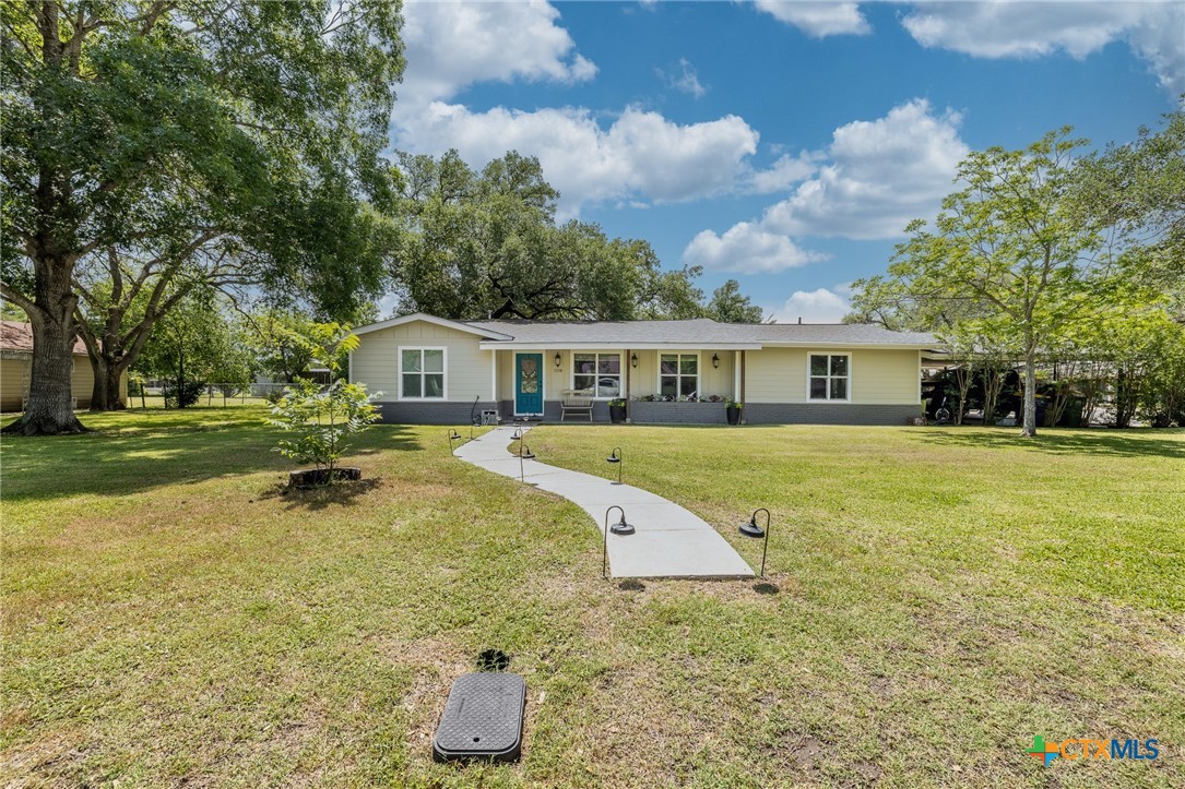 1318 Neuman Street Property Photo 1
