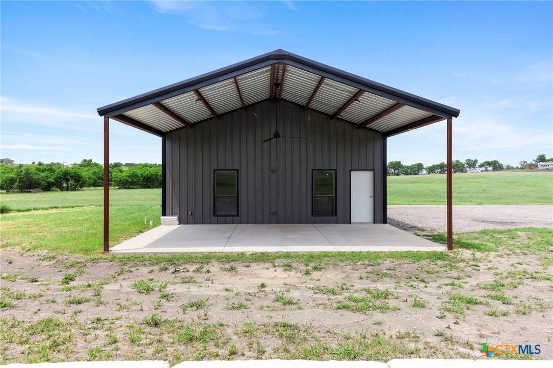 295 Honey Bee Lane Property Photo 16