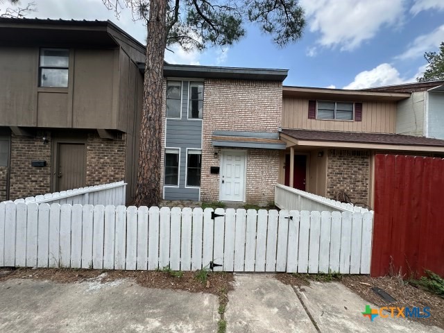 1905 N Ben Wilson Street 15 Property Photo 1