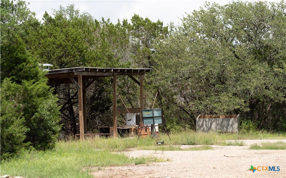 12323 Crows Ranch Road Property Photo 5