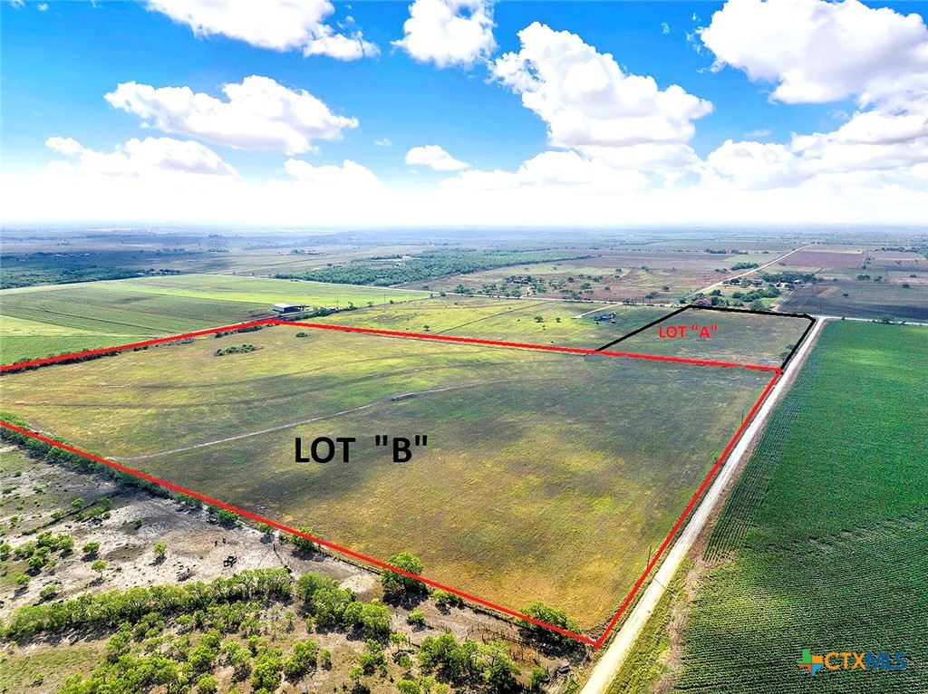 Cr 463 Fm 1347 Property Photo 1