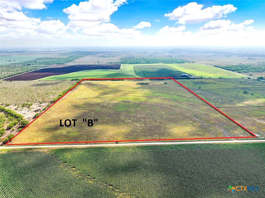 Cr 463 Fm 1347 Property Photo 2