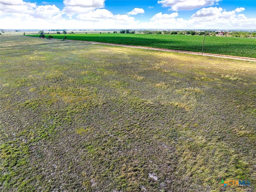 Cr 463 Fm 1347 Property Photo 11