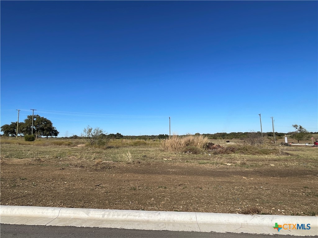 1637 Hunt Drive Property Photo 1