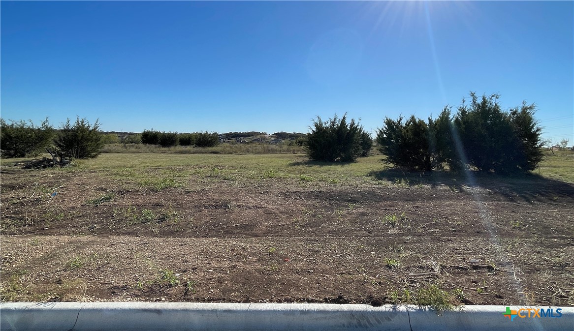 1614 Hunt Drive Property Photo 1