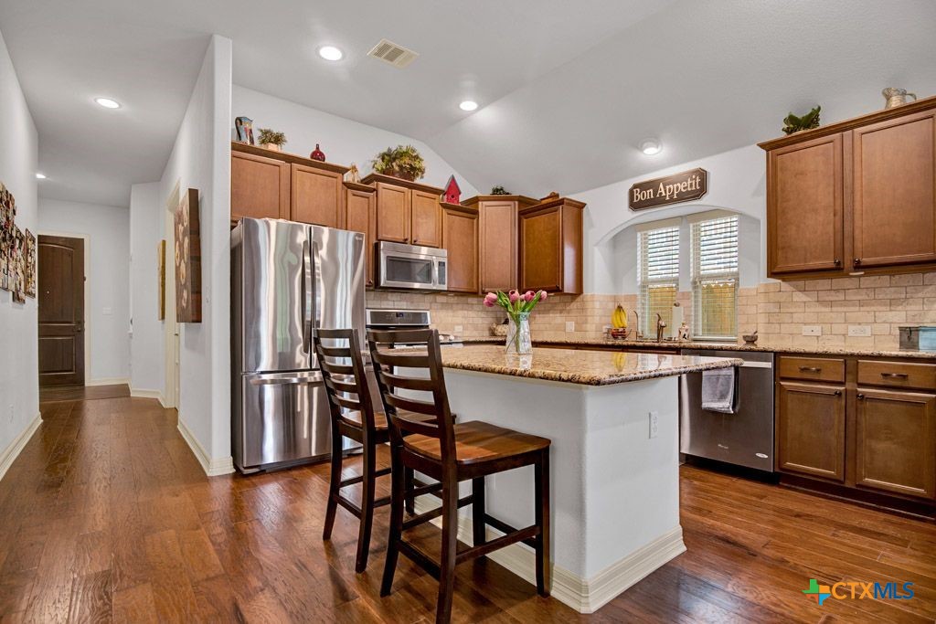 226 Pincea Place Property Photo 10