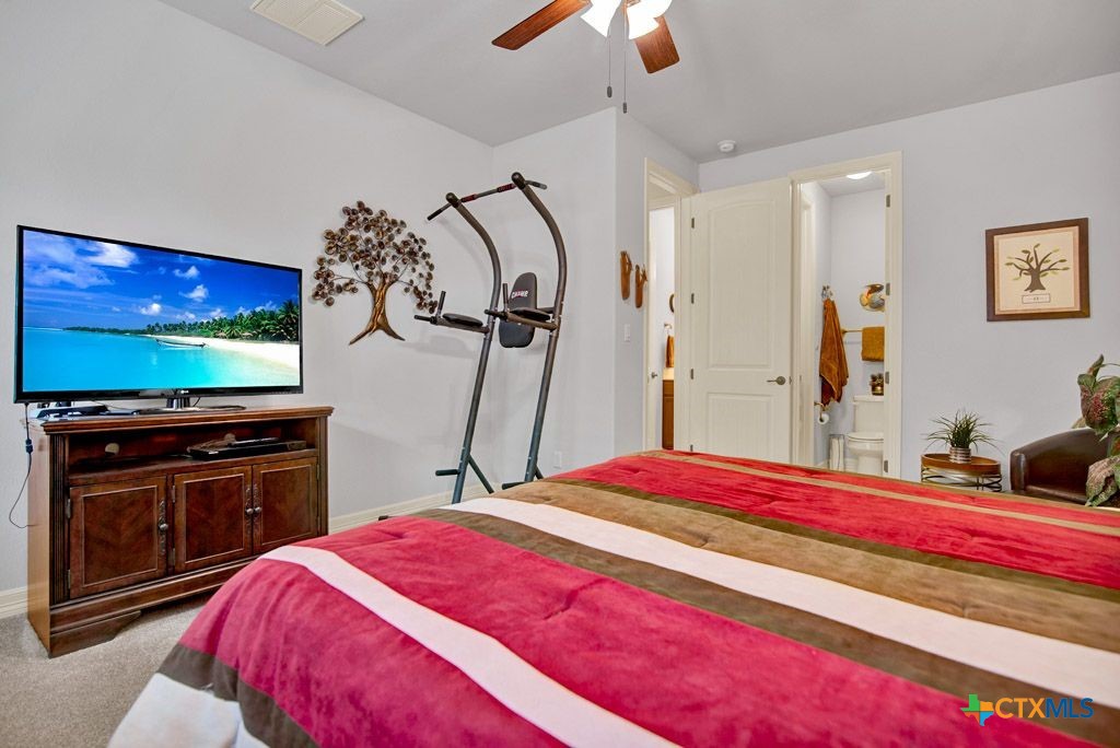 226 Pincea Place Property Photo 26