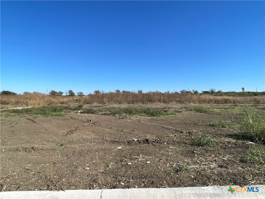 2056 Botts Drive Property Photo 1