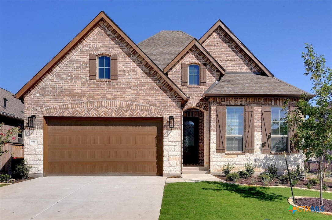 5733 Huron Drive Property Photo 1