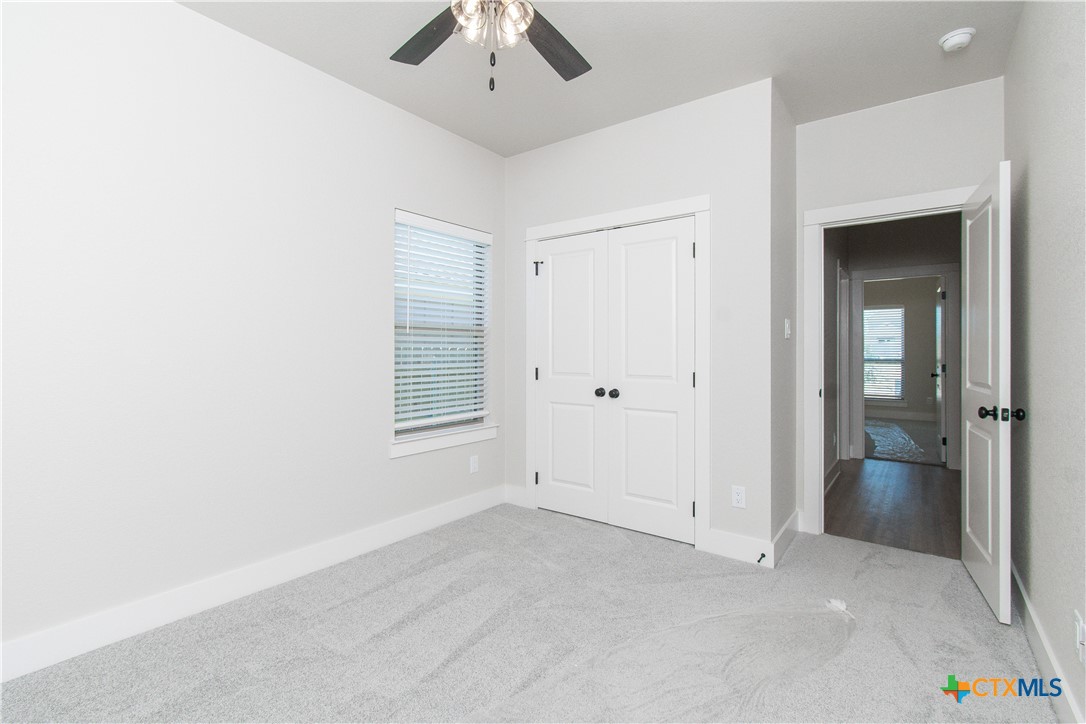 1974 Rosson Street Property Photo 28