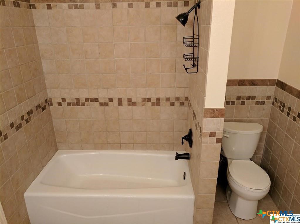 1502 Stratford Drive Property Photo 11