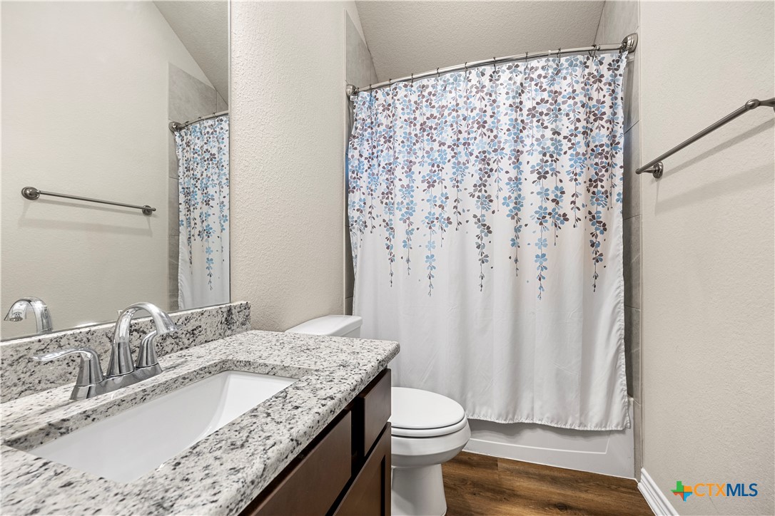 1527 Cobble Hill Court Property Photo 24