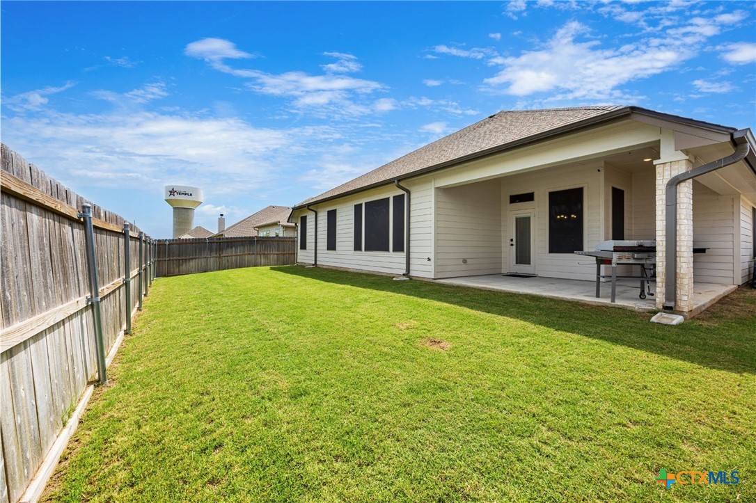 1527 Cobble Hill Court Property Photo 32