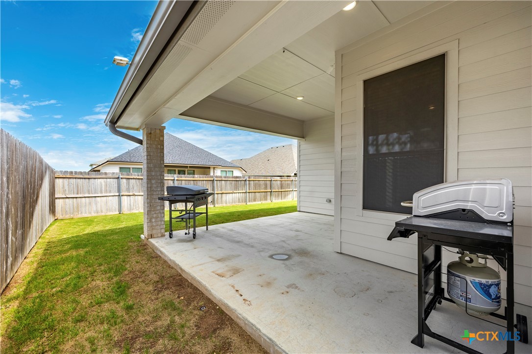 1527 Cobble Hill Court Property Photo 34