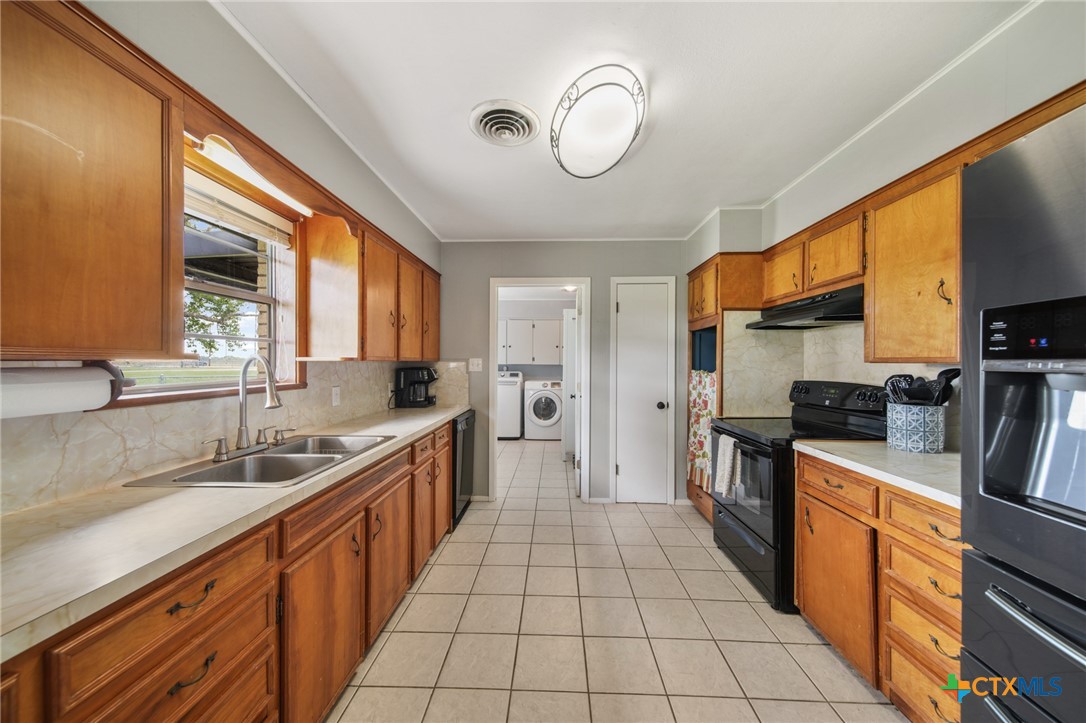 2303 Perryman Avenue Property Photo 11