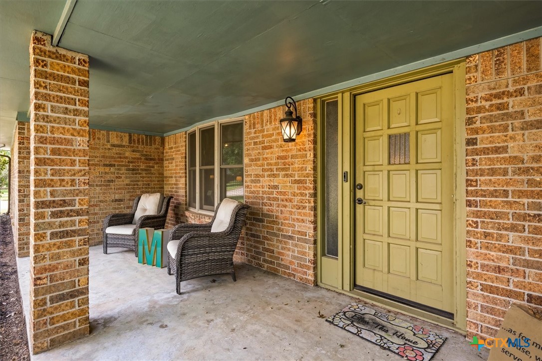 1619 Twin Island Drive Property Photo 3