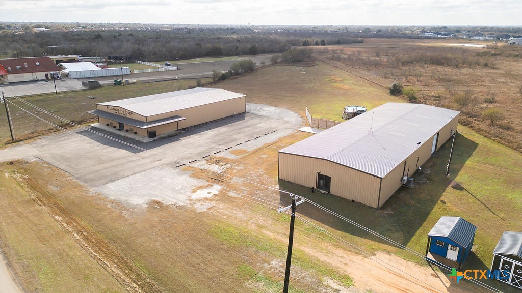 13955 US Highway 77 Property Photo 1