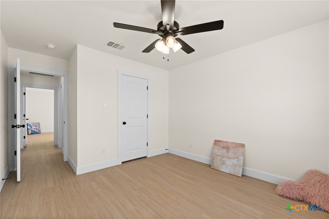 2115 Blackhawk Loop Property Photo 20