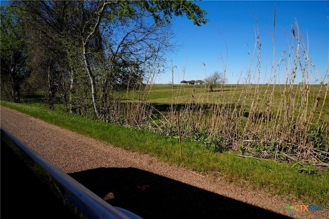 Tr6 Falke-heinrich Road Property Photo 1