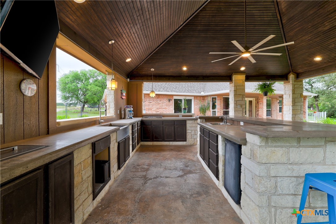 9840 N Live Oak Road Property Photo 24