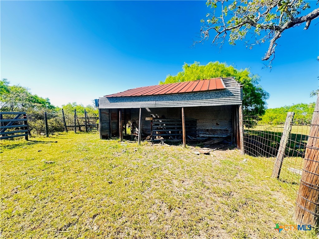 11610 E State Hwy 111 Property Photo 29