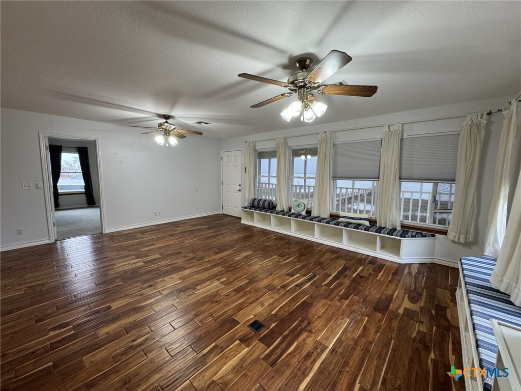 317 E Bayshore Drive Property Photo 24